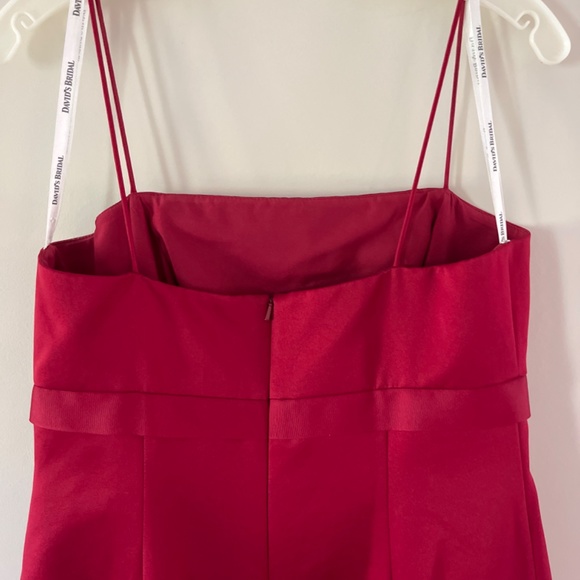 Formal Dress - Picture 4 of 6